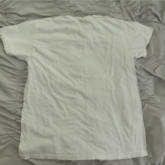 Altar’d State t-shirt - Picture 3 of 3